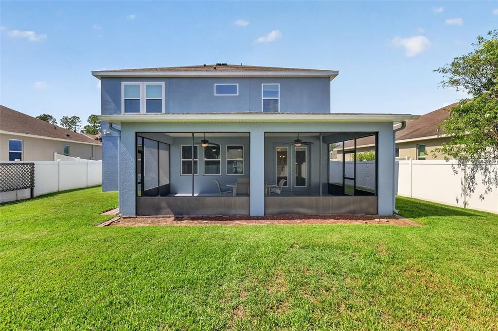 For Sale: $395,000 (5 beds, 3 baths, 2601 Square Feet)