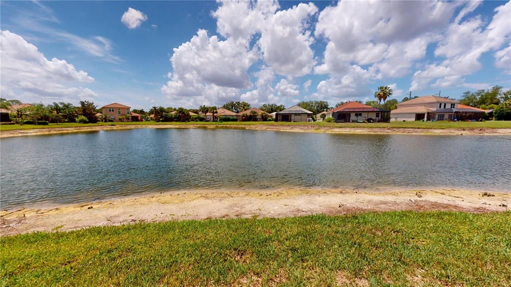 For Sale: $450,000 (3 beds, 3 baths, 1996 Square Feet)