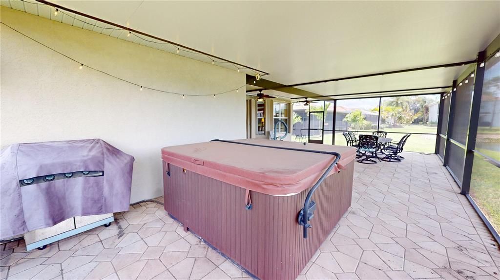 For Sale: $450,000 (3 beds, 3 baths, 1996 Square Feet)