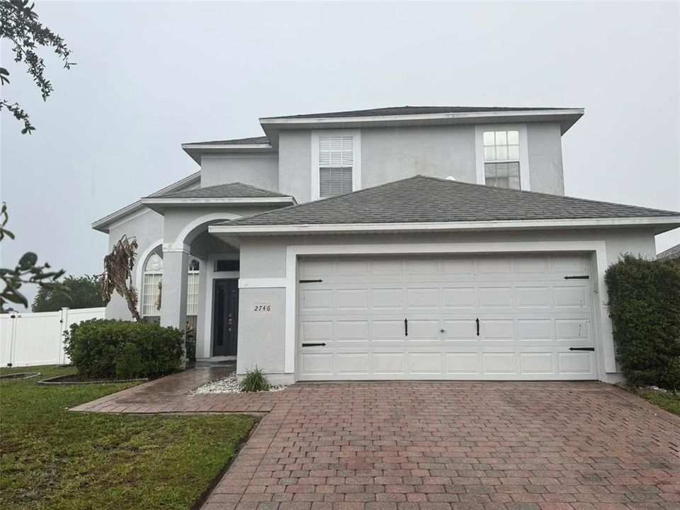 For Sale: $414,000 (5 beds, 3 baths, 2794 Square Feet)