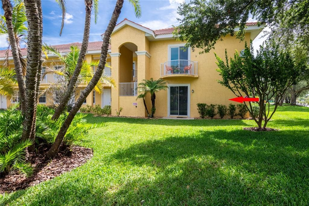 For Sale: $285,000 (2 beds, 2 baths, 1128 Square Feet)