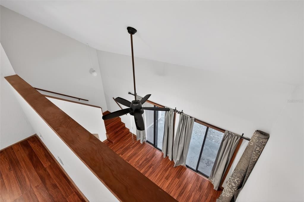 For Sale: $135,000 (2 beds, 2 baths, 1070 Square Feet)