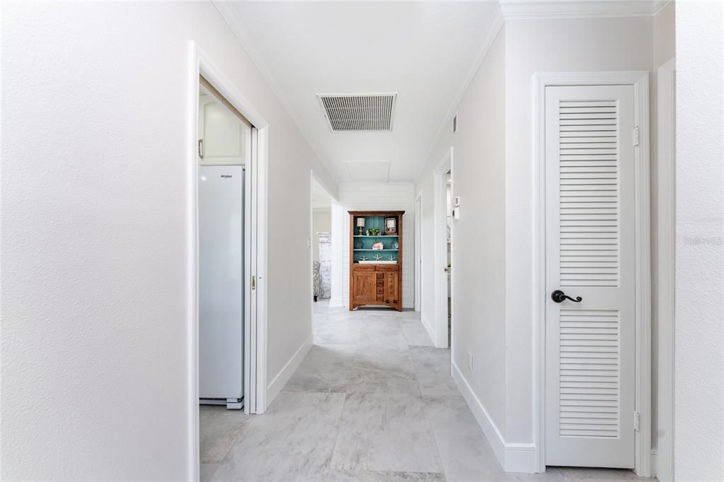 En Venta: $439,900 (3 camas, 2 baños, 2471 Pies cuadrados)
