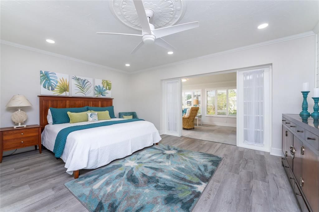 En Venta: $439,900 (3 camas, 2 baños, 2471 Pies cuadrados)