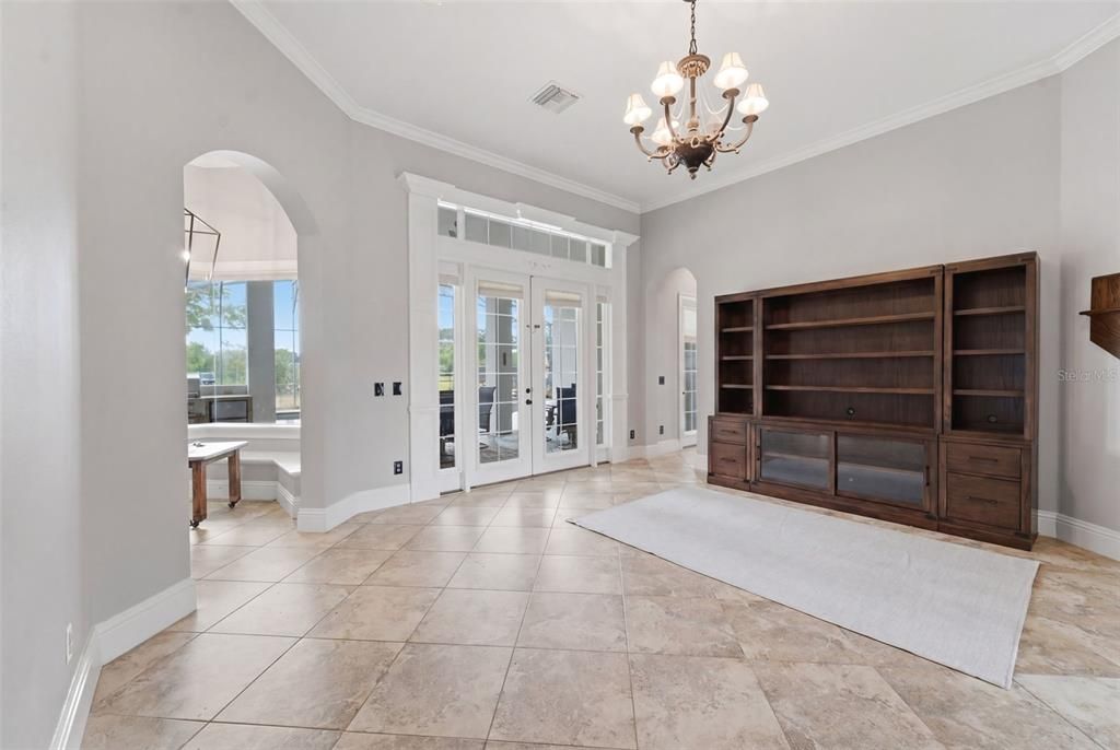 For Sale: $2,180,000 (5 beds, 4 baths, 4867 Square Feet)