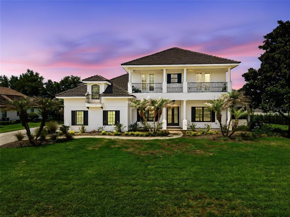 For Sale: $2,180,000 (5 beds, 4 baths, 4867 Square Feet)