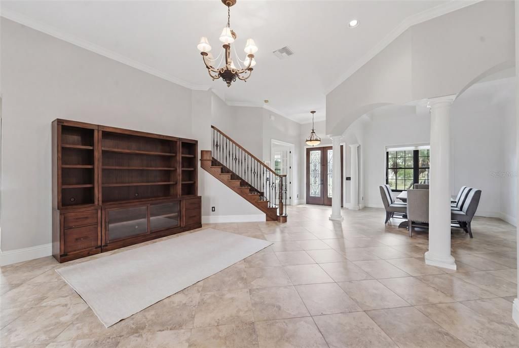 For Sale: $2,180,000 (5 beds, 4 baths, 4867 Square Feet)