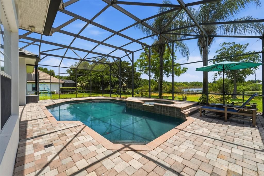 For Sale: $2,180,000 (5 beds, 4 baths, 4867 Square Feet)