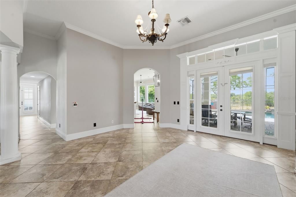 For Sale: $2,180,000 (5 beds, 4 baths, 4867 Square Feet)