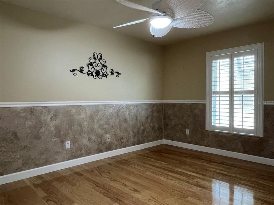 For Sale: $909,000 (5 beds, 3 baths, 3196 Square Feet)