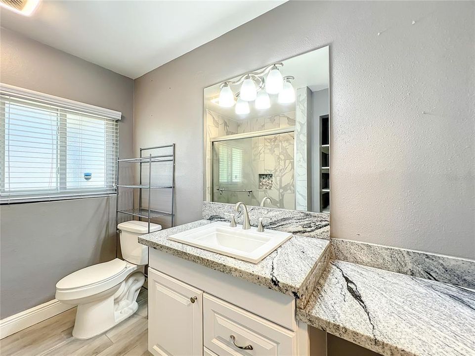 For Rent: $2,500 (2 beds, 2 baths, 1390 Square Feet)