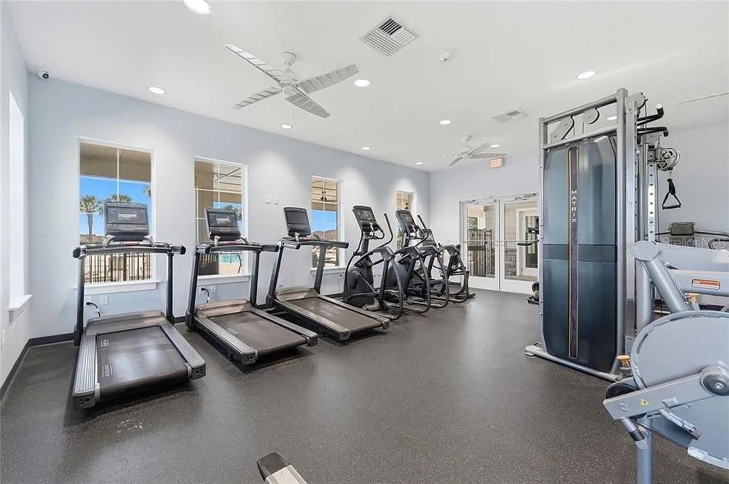 For Rent: $2,490 (4 beds, 3 baths, 2204 Square Feet)