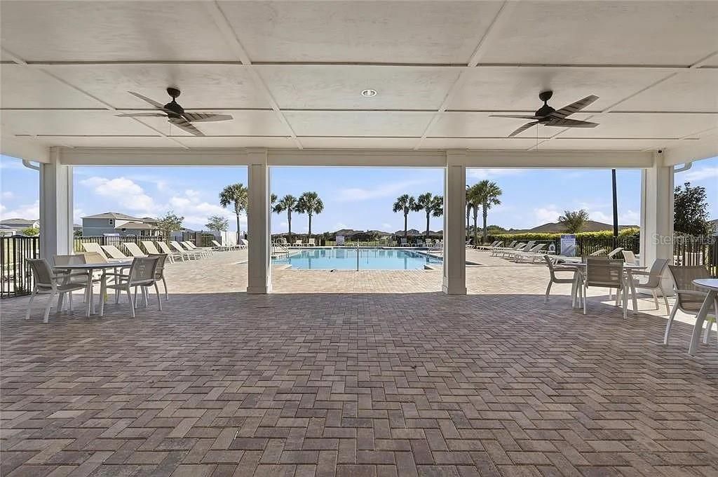 For Rent: $2,490 (4 beds, 3 baths, 2204 Square Feet)