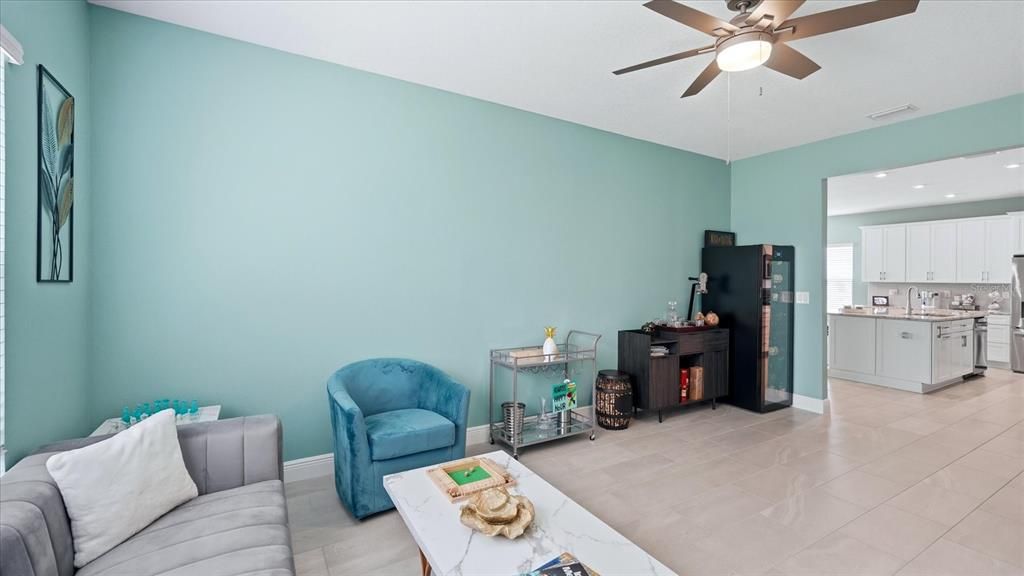 Activo con contrato: $619,000 (4 camas, 3 baños, 2494 Pies cuadrados)