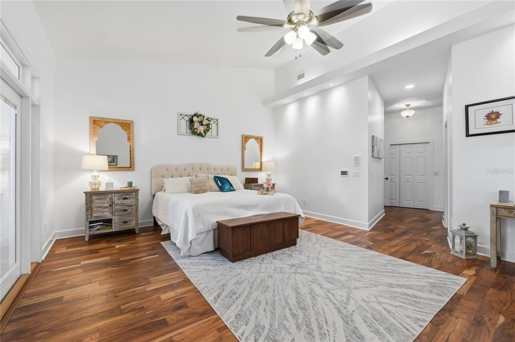 For Sale: $744,900 (5 beds, 4 baths, 4190 Square Feet)