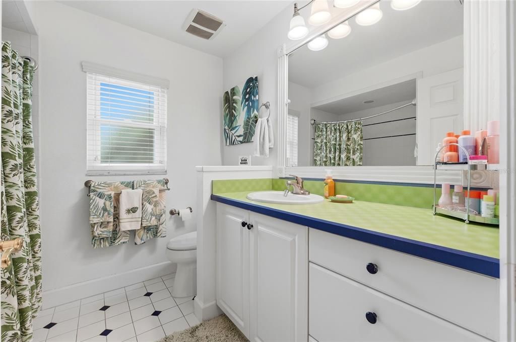 For Sale: $744,900 (5 beds, 4 baths, 4190 Square Feet)