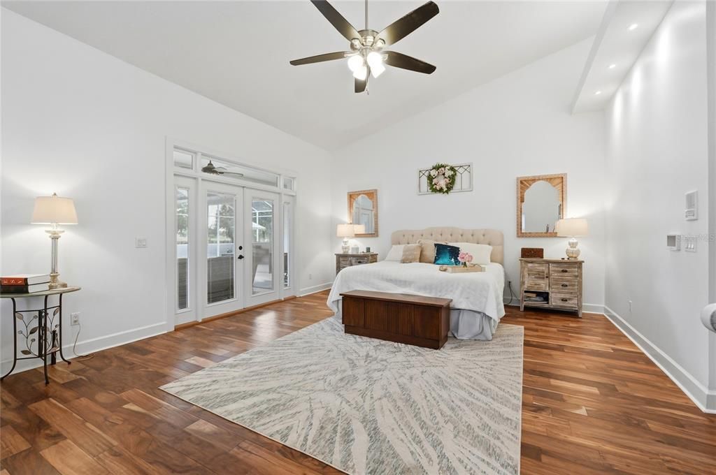For Sale: $744,900 (5 beds, 4 baths, 4190 Square Feet)