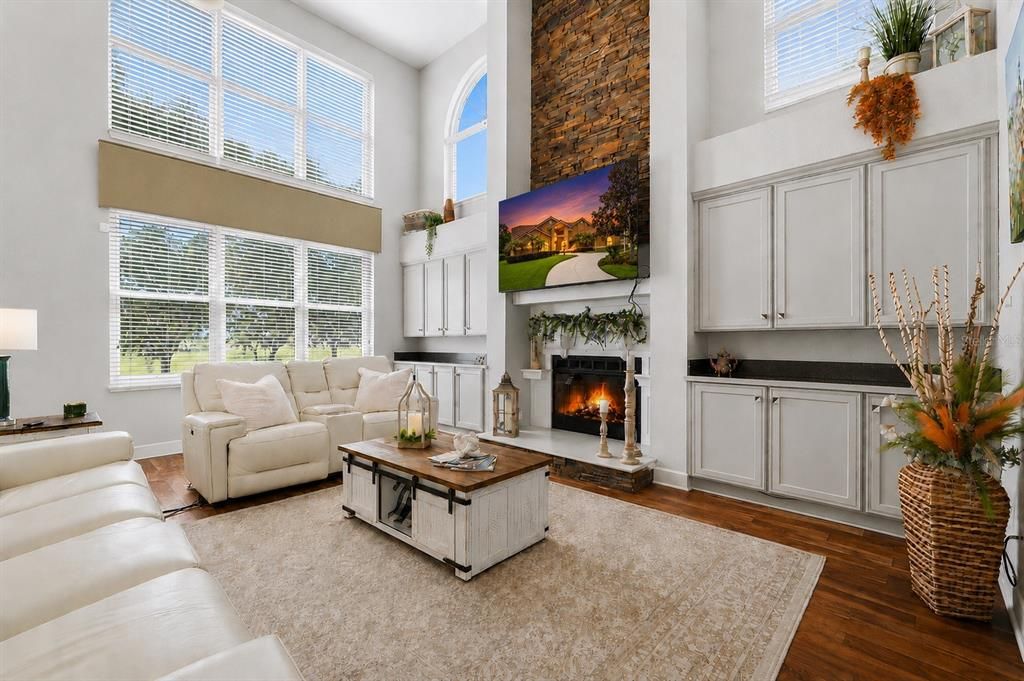 For Sale: $744,900 (5 beds, 4 baths, 4190 Square Feet)