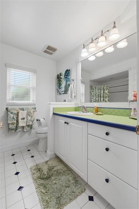 For Sale: $744,900 (5 beds, 4 baths, 4190 Square Feet)