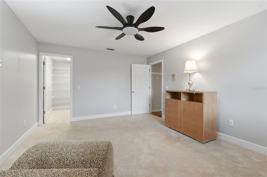 For Sale: $744,900 (5 beds, 4 baths, 4190 Square Feet)