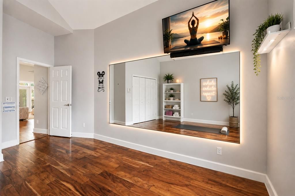 For Sale: $744,900 (5 beds, 4 baths, 4190 Square Feet)