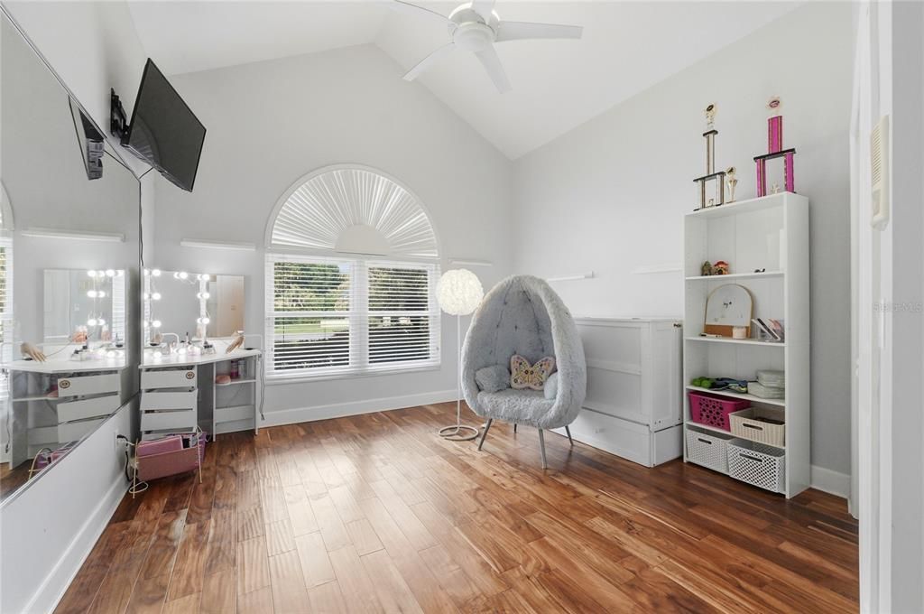 For Sale: $744,900 (5 beds, 4 baths, 4190 Square Feet)