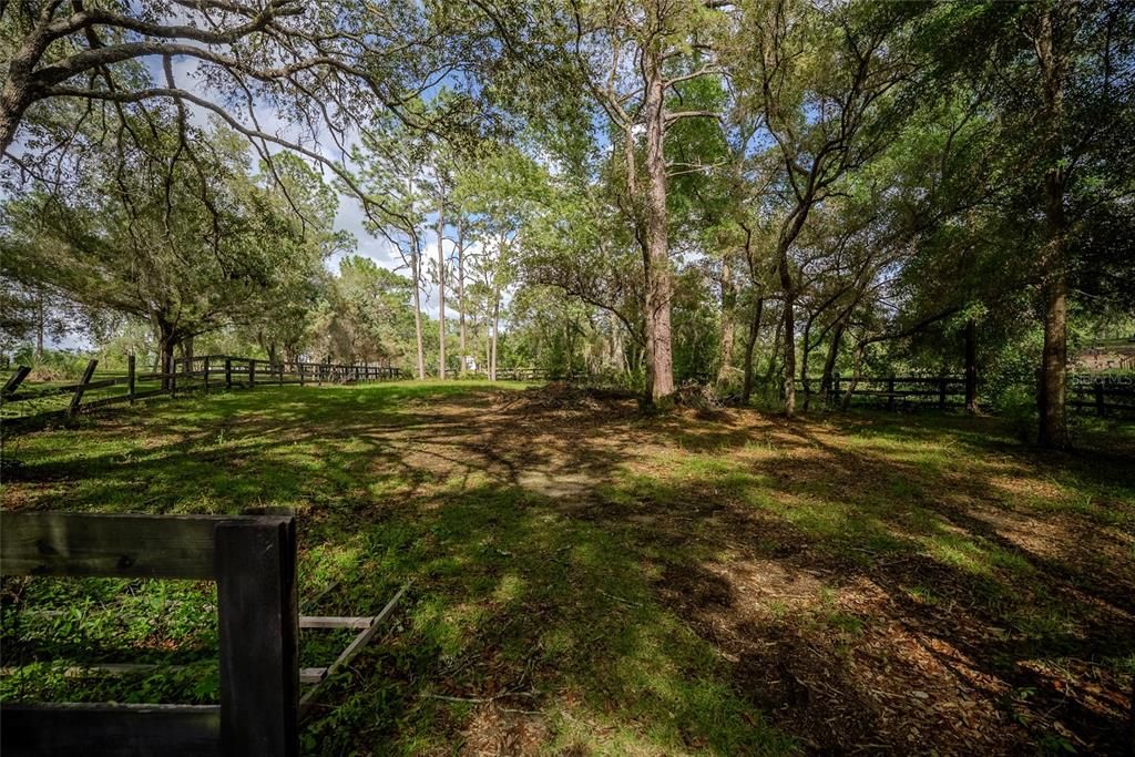 На продажу: $324,800 (3 спален, 2 ванн, 1821 Квадратных фут)
