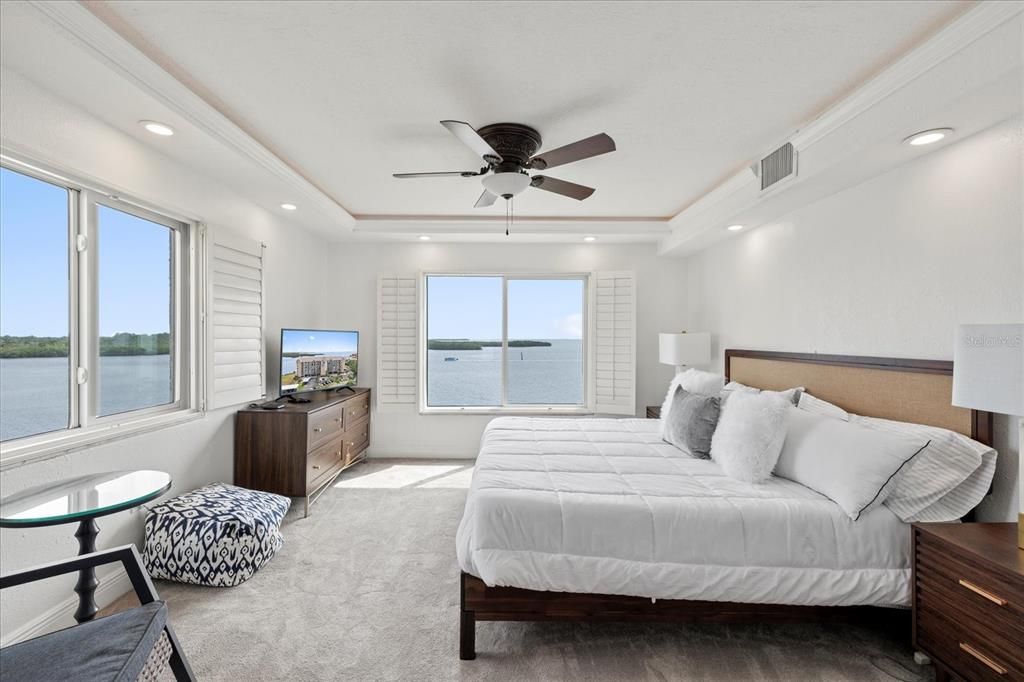 For Rent: $2,500 (2 beds, 2 baths, 1025 Square Feet)