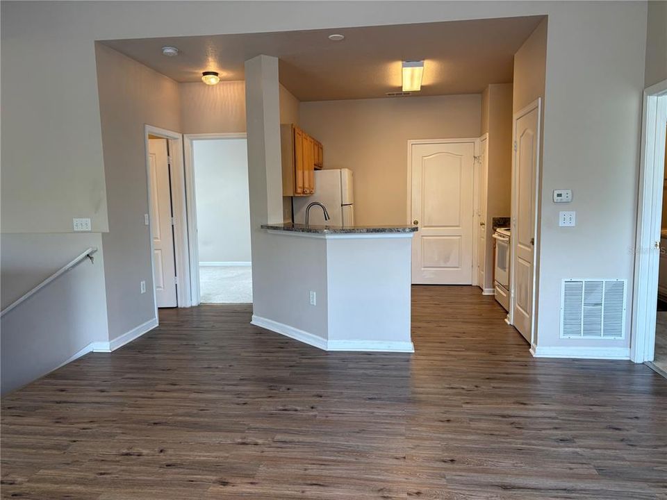En Venta: $155,000 (2 camas, 2 baños, 1175 Pies cuadrados)