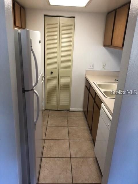 В аренду: $1,450 (1 спален, 1 ванн, 595 Квадратных фут)
