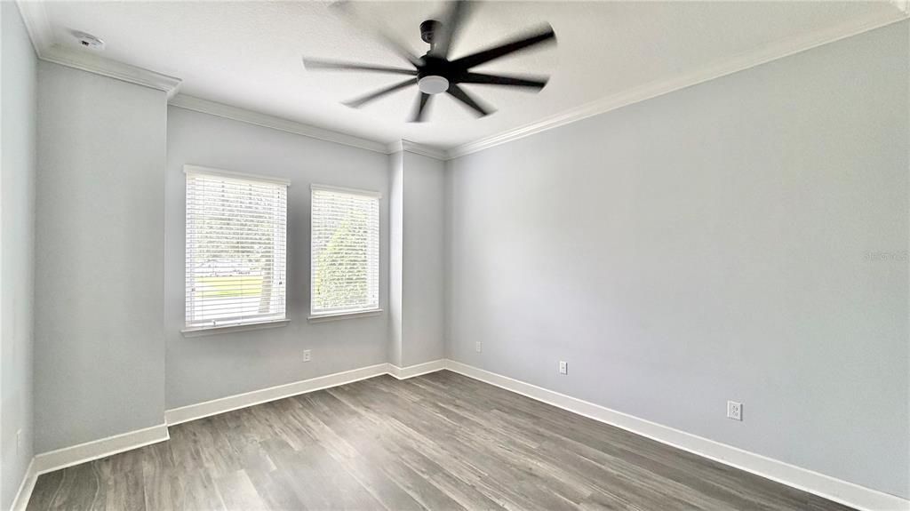 For Rent: $3,350 (4 beds, 2 baths, 1811 Square Feet)