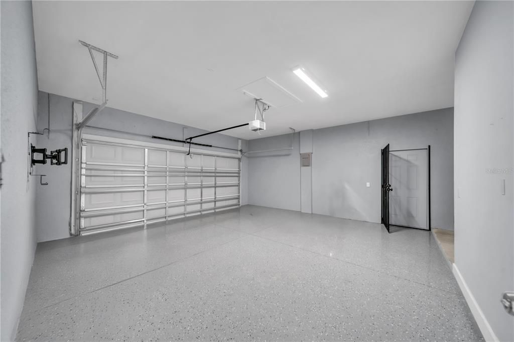 En Venta: $349,000 (3 camas, 2 baños, 1157 Pies cuadrados)