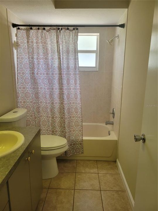 En Venta: $229,000 (2 camas, 2 baños, 1310 Pies cuadrados)