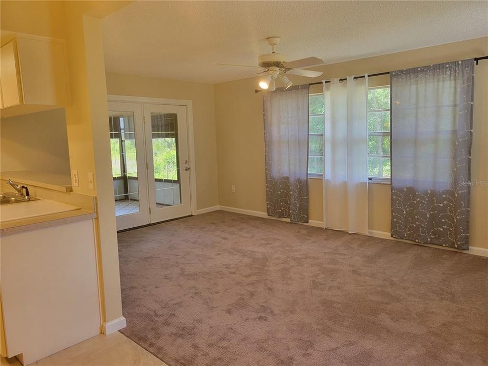 En Venta: $229,000 (2 camas, 2 baños, 1310 Pies cuadrados)