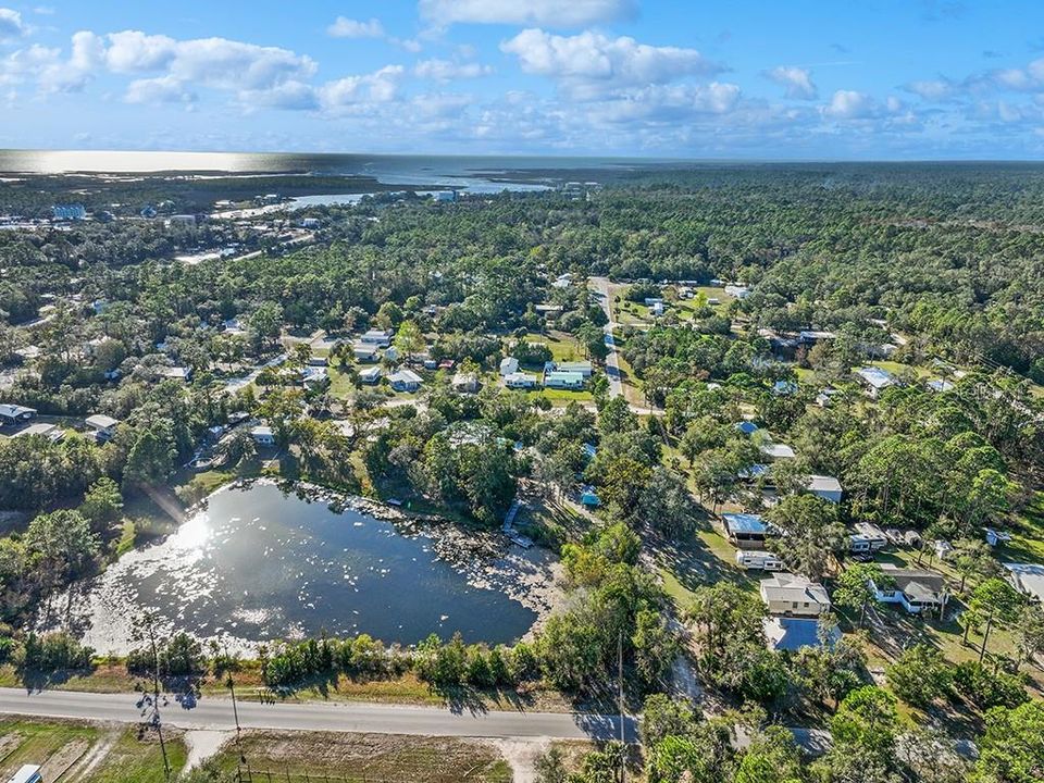 En Venta: $399,000 (4 camas, 3 baños, 1720 Pies cuadrados)