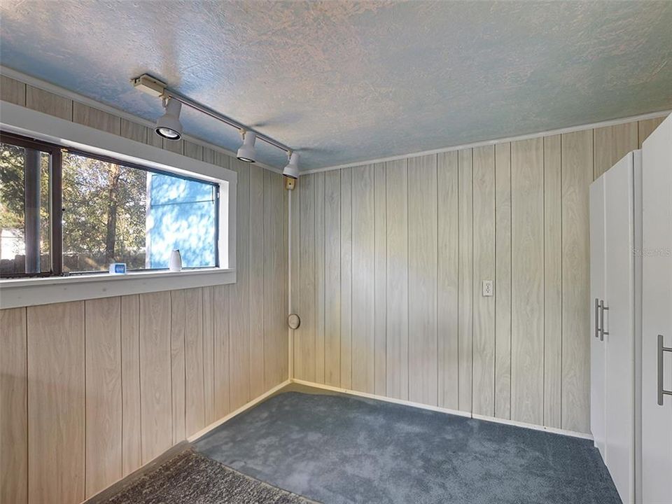 En Venta: $399,000 (4 camas, 3 baños, 1720 Pies cuadrados)