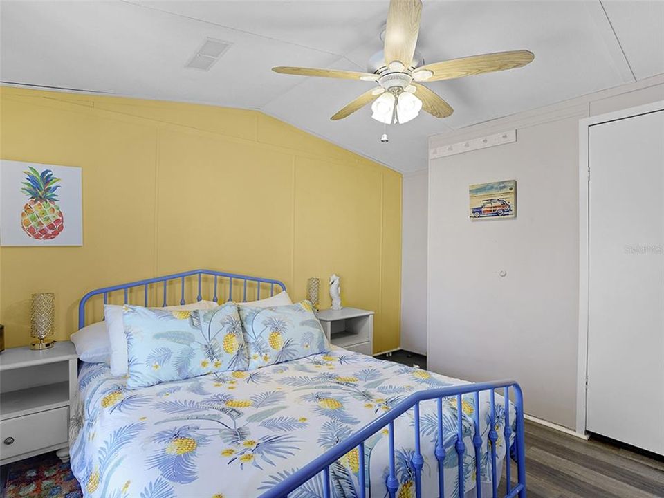 En Venta: $399,000 (4 camas, 3 baños, 1720 Pies cuadrados)