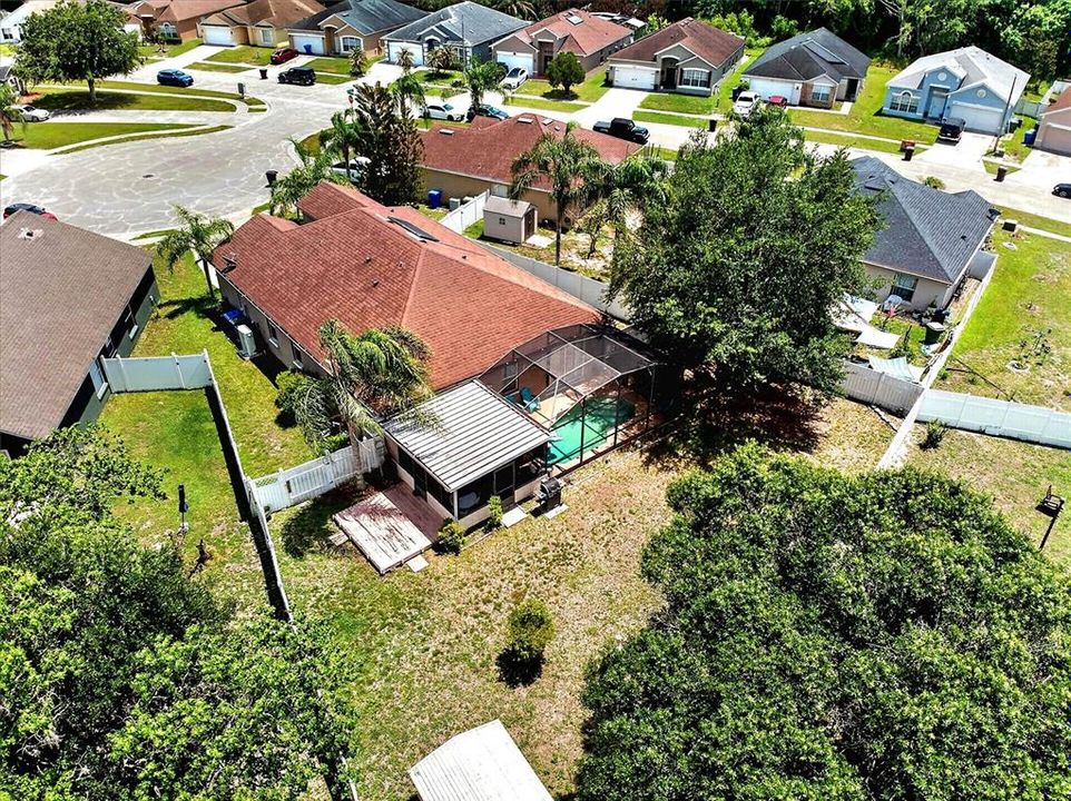 For Sale: $389,000 (4 beds, 2 baths, 1972 Square Feet)