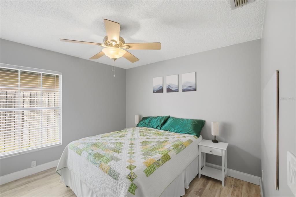 Activo con contrato: $399,000 (3 camas, 2 baños, 1579 Pies cuadrados)
