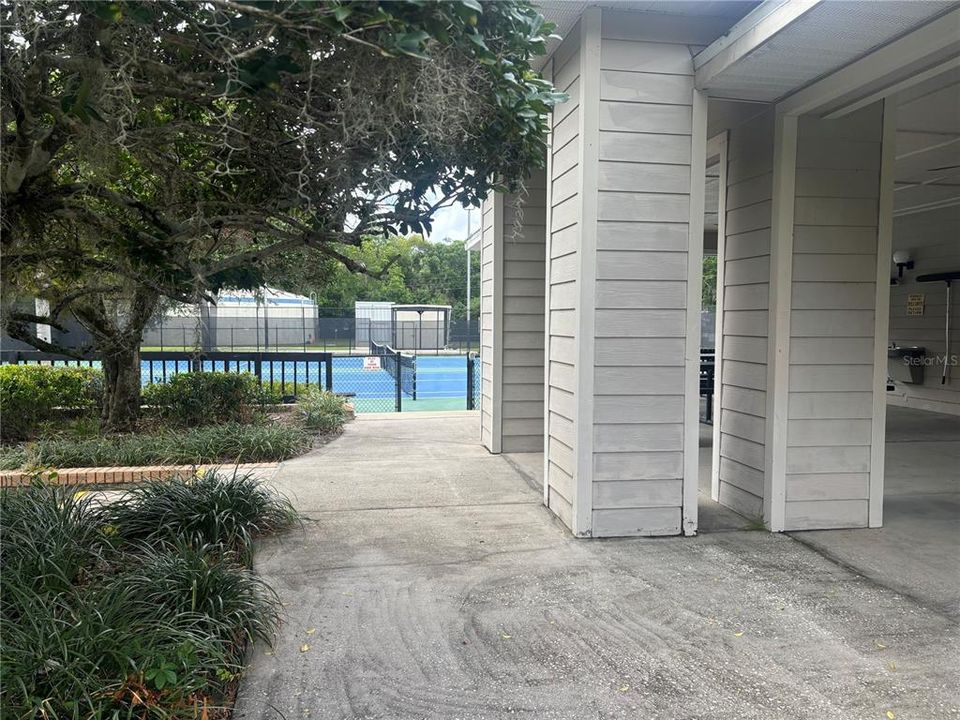 Activo con contrato: $399,000 (3 camas, 2 baños, 1579 Pies cuadrados)