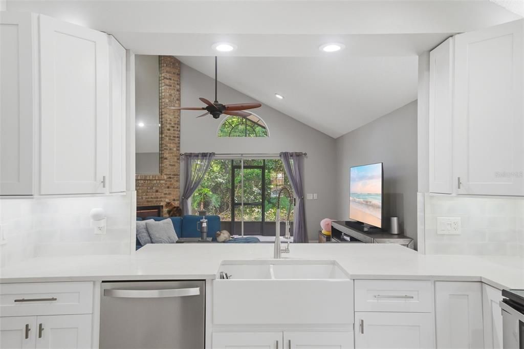 Activo con contrato: $399,000 (3 camas, 2 baños, 1579 Pies cuadrados)