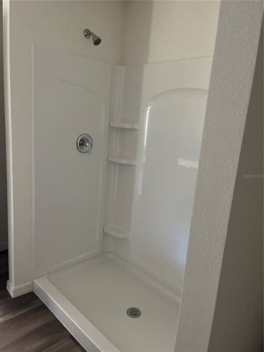 For Sale: $300,000 (4 beds, 2 baths, 1806 Square Feet)