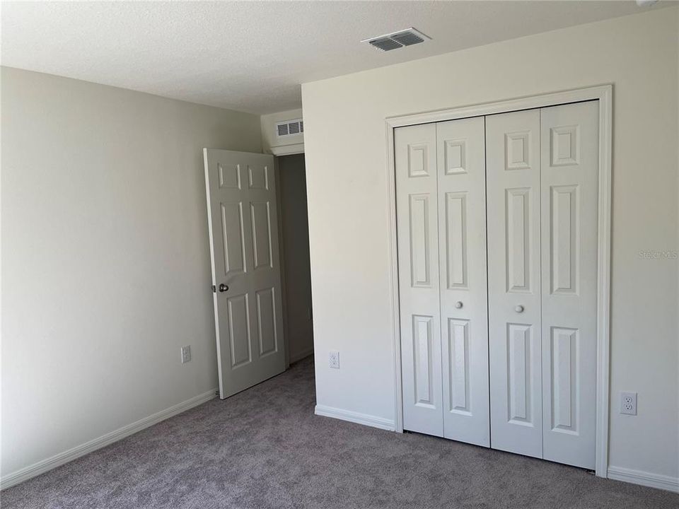 For Sale: $300,000 (4 beds, 2 baths, 1806 Square Feet)