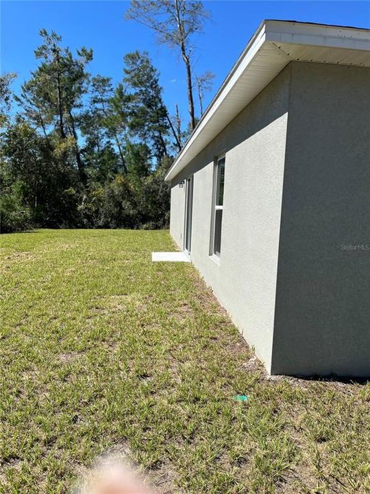 For Sale: $300,000 (4 beds, 2 baths, 1806 Square Feet)