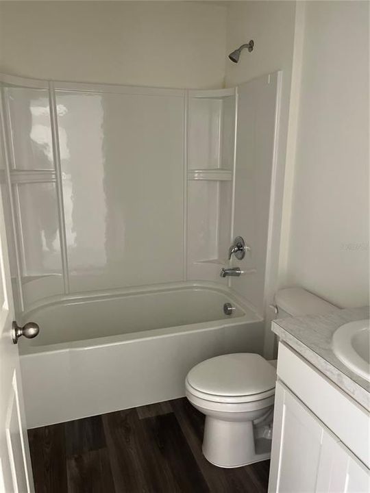 For Sale: $300,000 (4 beds, 2 baths, 1806 Square Feet)
