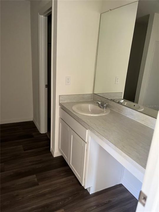 For Sale: $300,000 (4 beds, 2 baths, 1806 Square Feet)