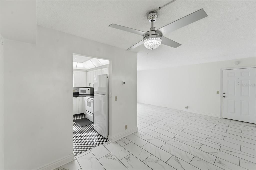 Activo con contrato: $135,000 (1 camas, 1 baños, 792 Pies cuadrados)