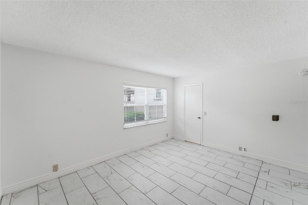 Activo con contrato: $135,000 (1 camas, 1 baños, 792 Pies cuadrados)
