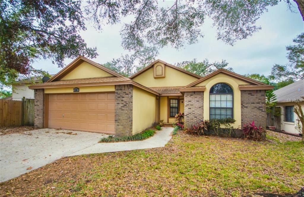 For Rent: $2,190 (3 beds, 2 baths, 1207 Square Feet)