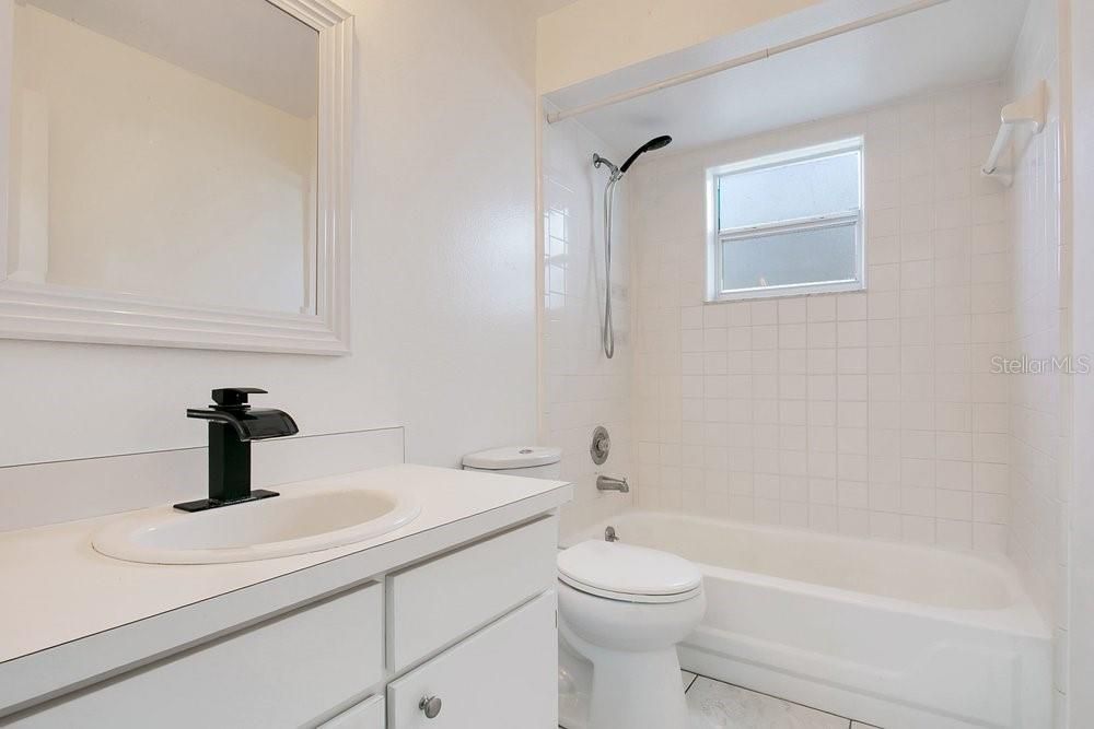 For Sale: $349,000 (3 beds, 2 baths, 1235 Square Feet)